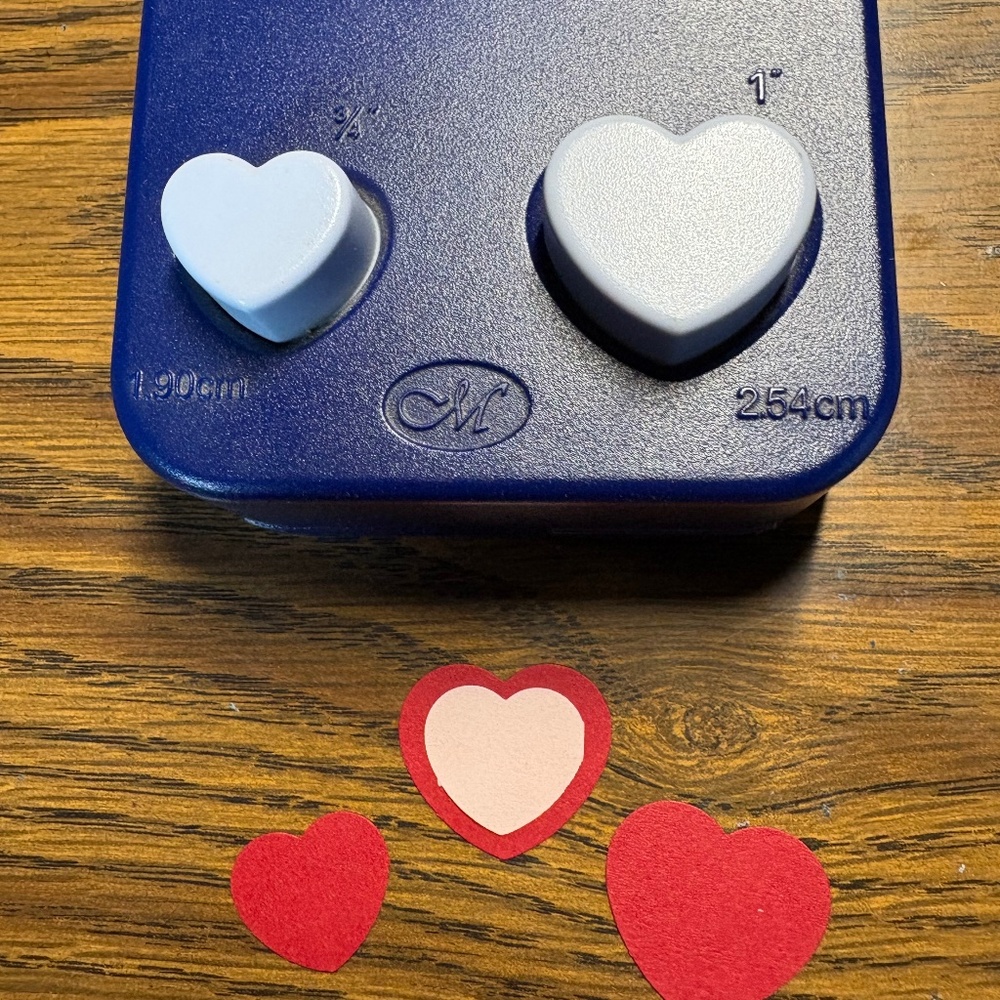 Creative Memories Small heart punch